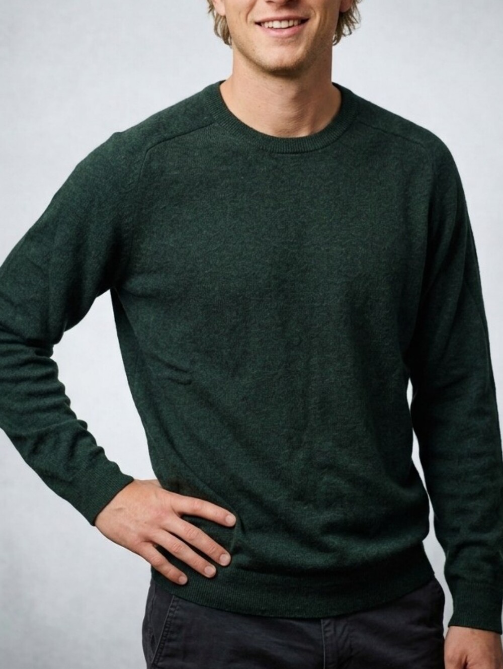 L.L. Bean Cotton + Cashmere Men's Spruce Olive Green Crewneck Sweater in Large